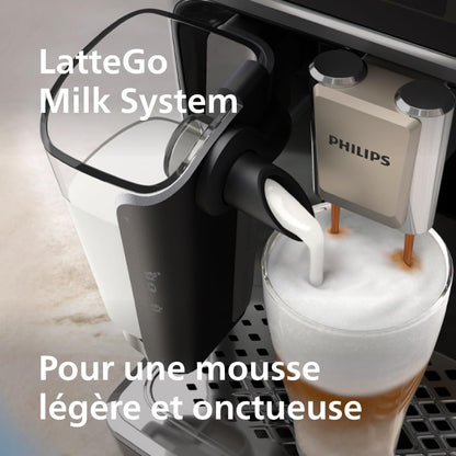 Expresso broyeur Série 5400 – 12 Spécialités de Café, Carafe LatteGo facile à nettoyer, Ecran intuitif, 4 Profils Utilisateur, Machine à café à grain Noir Chrome (EP5547/90)